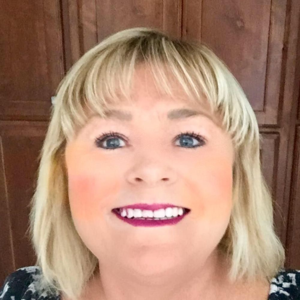 Meet your Posher, Sandi